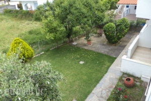 Georgiou Rooms & Apartments_travel_packages_in_Central Greece_Evia_Rovies