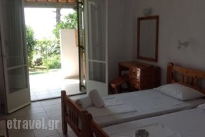 Villa Yiannis_best prices_in_Villa_Sporades Islands_Skiathos_Skiathoshora