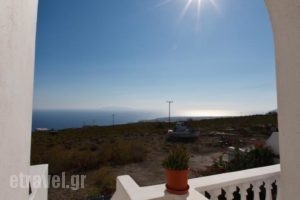 Villa Happening_lowest prices_in_Villa_Cyclades Islands_Sandorini_Imerovigli