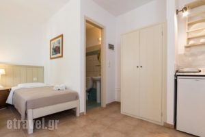 Rocco'S Studios_best deals_Hotel_Cyclades Islands_Antiparos_Antiparos Chora