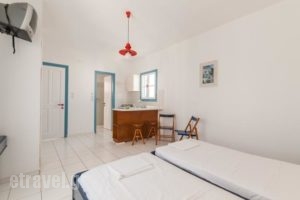 Fivos Apartments_best prices_in_Apartment_Cyclades Islands_Antiparos_Antiparos Rest Areas