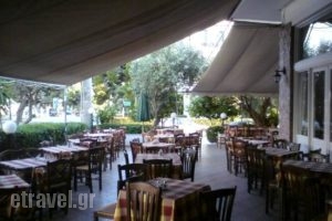 Ziogas_food_in_Restaurant___Glifada