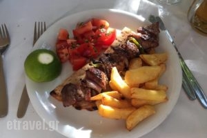 Arsenis Taverna Iseris_food_in_Restaurant___Paleo Faliro