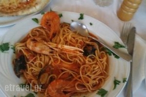 Restaurant Pizzeria Fuenti_food_in_Restaurant___Sithonia